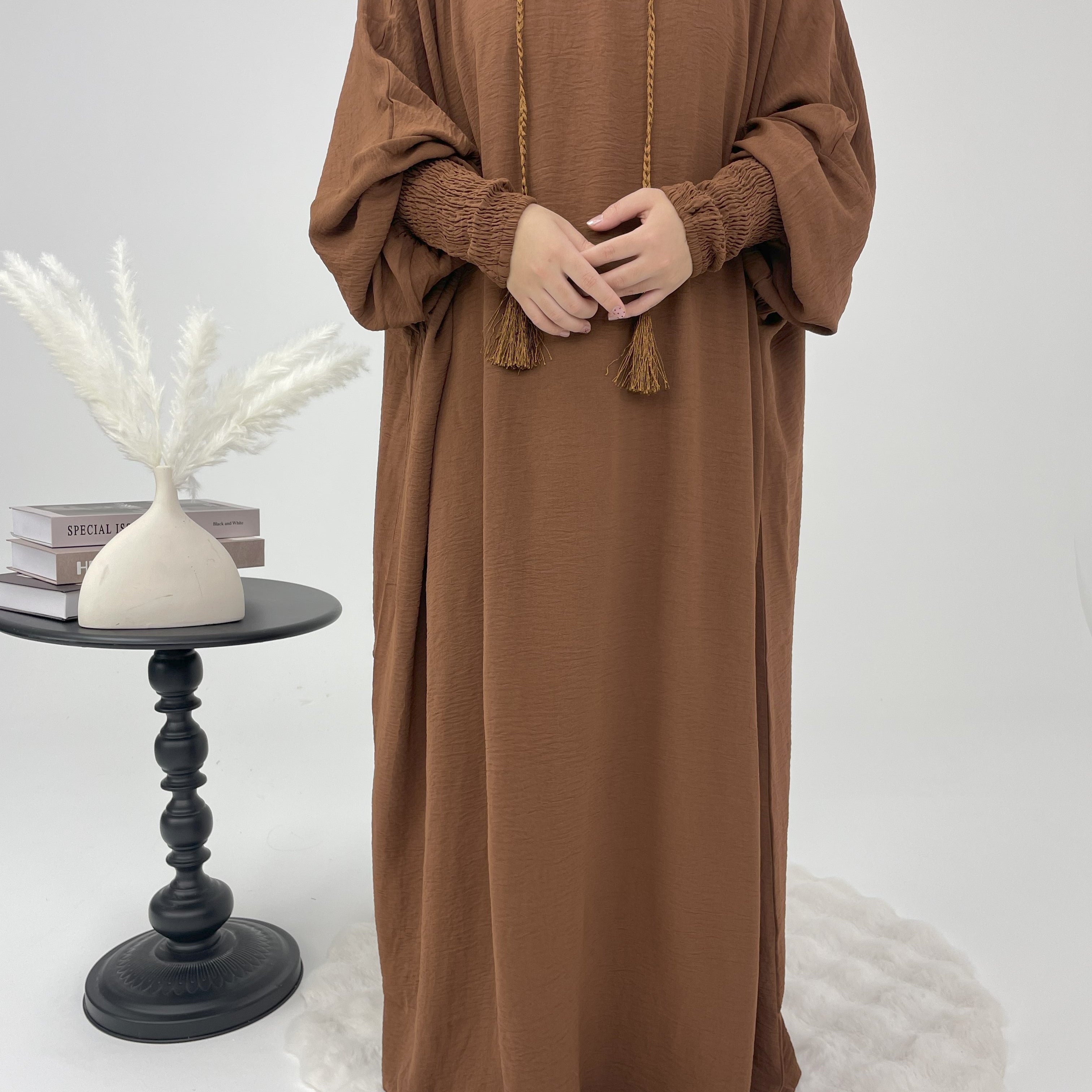 #CL52 Schlichtes Kapuzen-Abaya-Kleid | Legeres Maxi mit Kordelzug und gesmokten Bündchen ✦ CLFashionNew