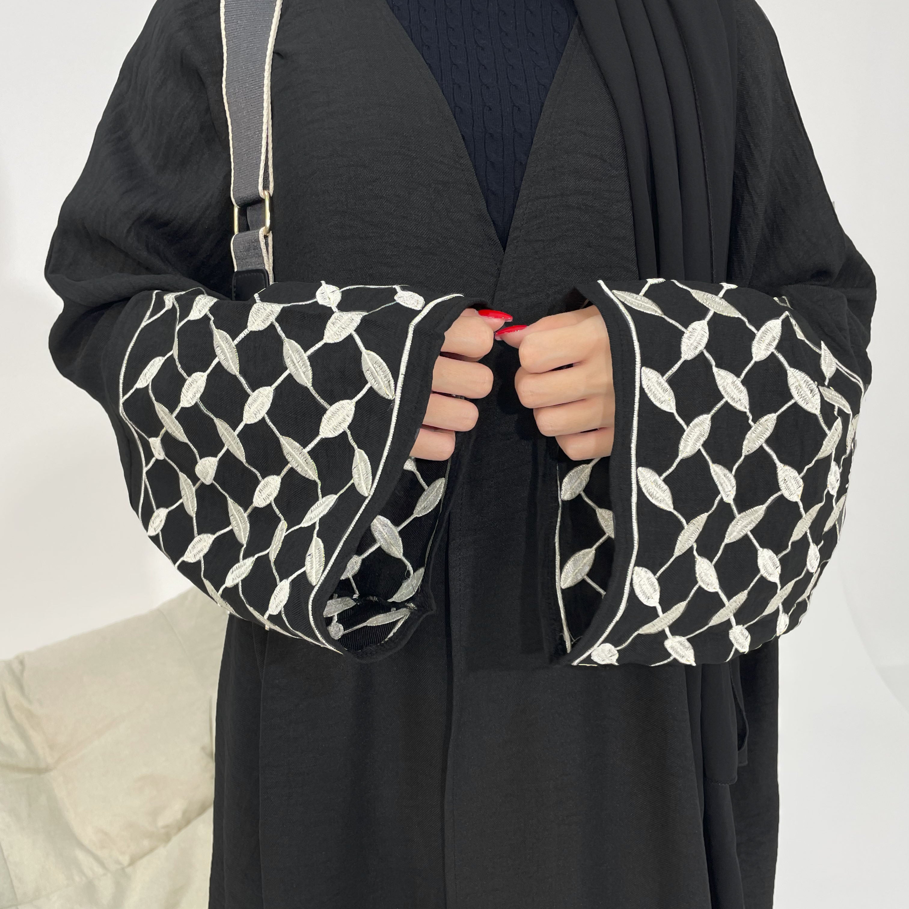 #CL47 Timeless V-Neck Abaya ✦ Embroidered Cuffs & Adjustable Belt for Multi-Occasion Modesty